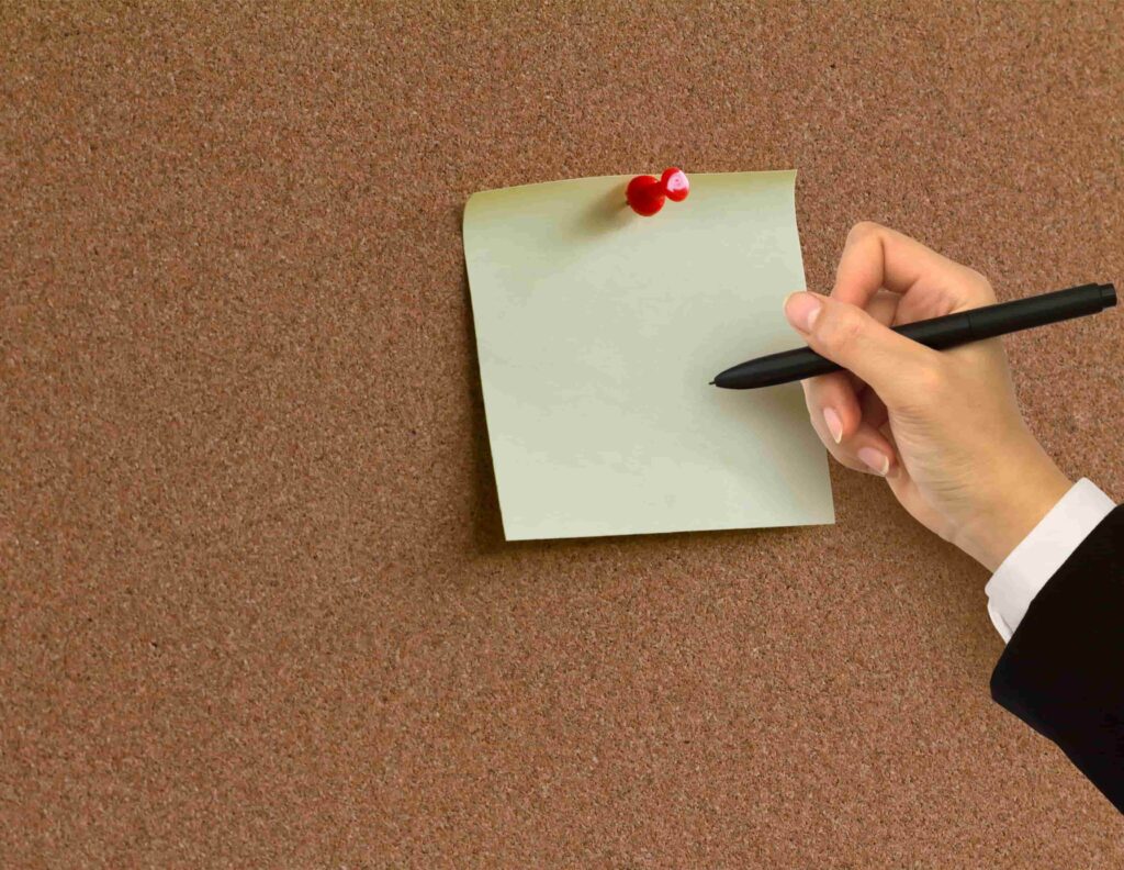 manutenção de quadro de avisos